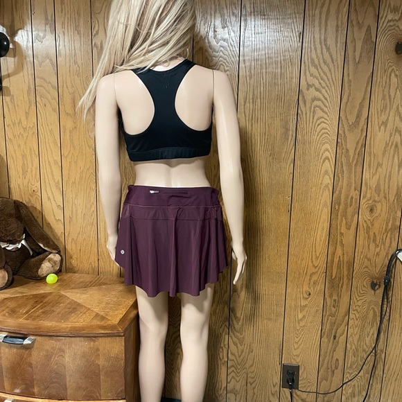 Lululemon"Quick Pace Skirt-(13") Dark Adobe - Picture 12 of 16